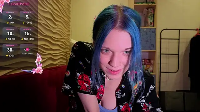 Snapshot of Marci_n chatting on November 16, 7:19 pm Marci n online show from November 16, 7:19 pm