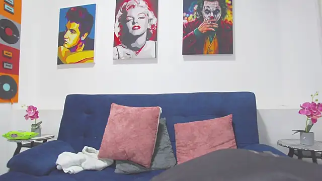 Snapshot of AlessioVitale chatting on January 16, 12:09 pm AlessioVitale online show from January 16, 12:09 pm