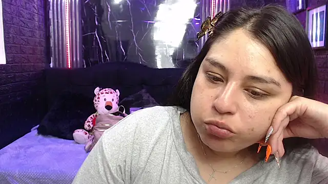 Snapshot of lehia_285 chatting on May 8, 1:05 pm lehia 285 online show from May 8, 1:05 pm