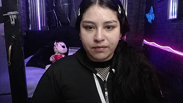Snapshot of lehia_285 chatting on May 18, 1:06 pm lehia 285 online show from May 18, 1:06 pm