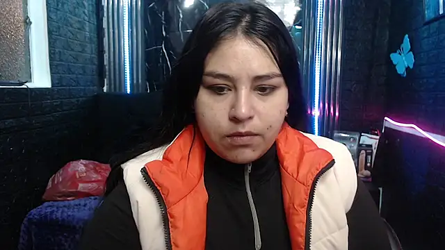 Snapshot of lehia_285 chatting on June 27, 1:17 pm lehia 285 online show from June 27, 1:17 pm