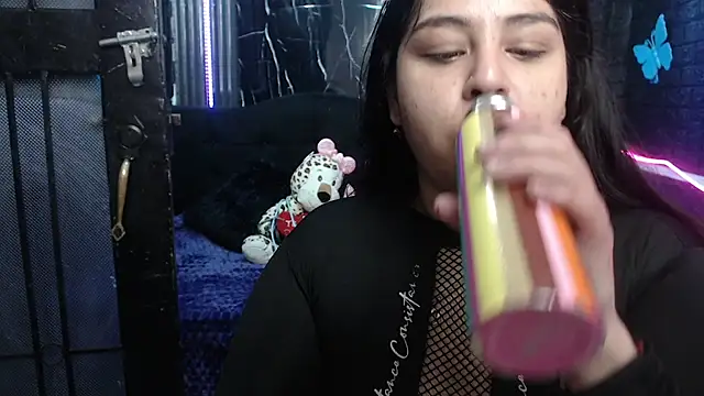 Snapshot of lehia_285 chatting on June 30, 1:23 pm lehia 285 online show from June 30, 1:23 pm