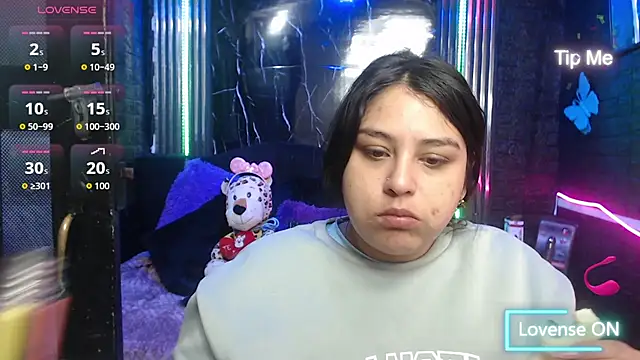 Snapshot of lehia_285 chatting on July 28, 1:10 pm lehia 285 online show from July 28, 1:10 pm