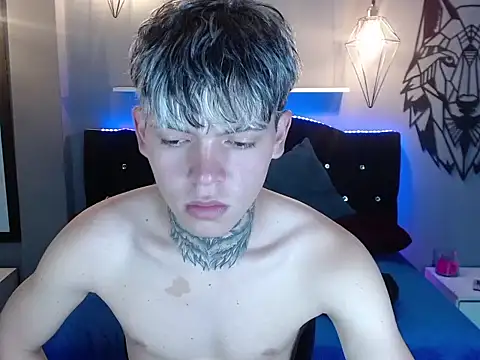 frankboyx online show from November 8, 7:23 pm