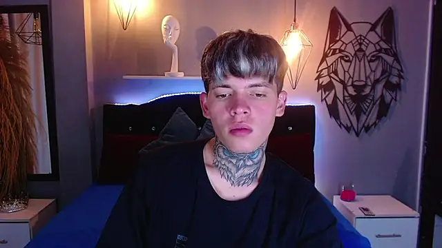 frankboyx online show from November 9, 7:34 pm