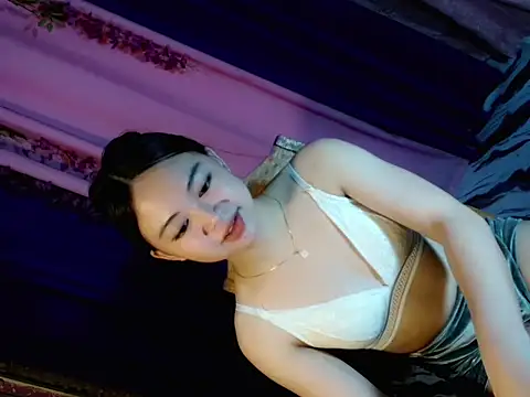 Snapshot of lustfullakim chatting on March 7, 10:34 am lustfullakim online show from March 7, 10:34 am