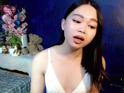 Snapshot of lustfullakim chatting on March 14, 2:33 pm lustfullakim online show from March 14, 2:33 pm