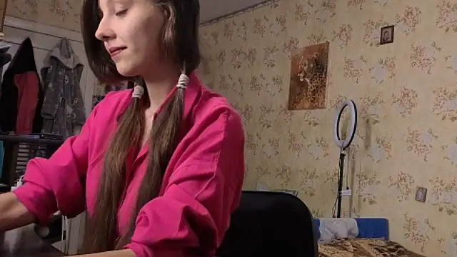 LahomaSassano online show from November 5, 9:09 am