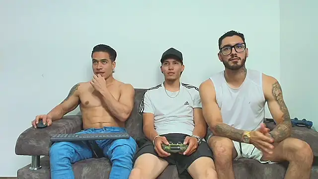 thebadboys05 online show from December 3, 3:58 am