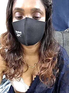 Queen-dhivya online show from December 18, 12:27 am