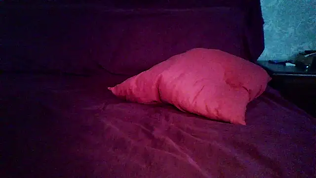Snapshot of salentinasexy chatting on June 25, 7:13 am salentinasexy online show from June 25, 7:13 am