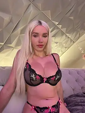 Lana-Grey online show from May 3, 12:05 am