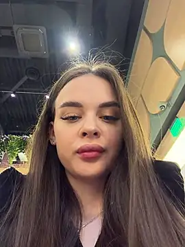 Snapshot of KristiRich chatting on December 15, 9:24 am KristiRich online show from December 15, 9:24 am