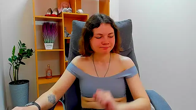 Snapshot of Stella-Maers chatting on May 27, 7:27 am Stella-Maers online show from May 27, 7:27 am