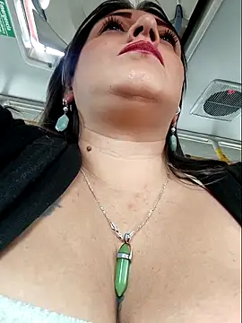 Snapshot of cataleyamyst chatting on December 2, 6:58 pm cataleyamyst online show from December 2, 6:58 pm