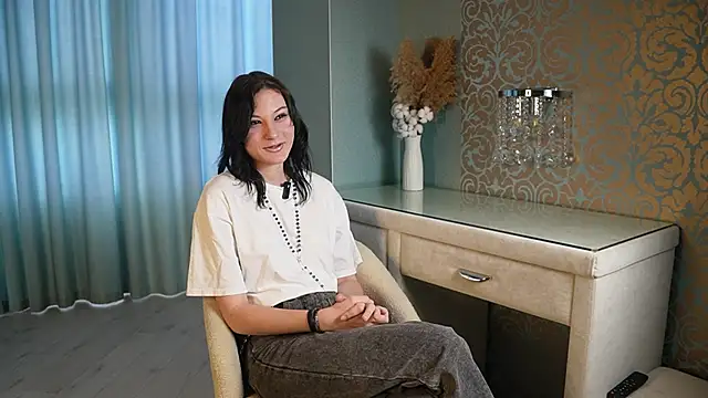 Snapshot of DawnaSeres chatting on November 5, 4:01 am DawnaSeres online show from November 5, 4:01 am