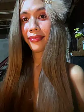 bellaUtops online show from February 20, 9:26 pm