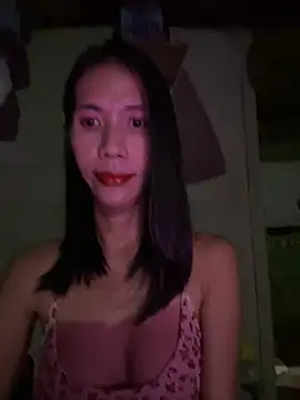 bellaUtops online show from March 15, 3:18 pm