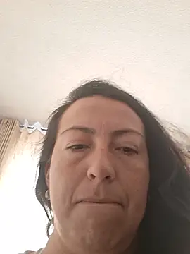 Lauryn Jones online show from July 14, 3:51 pm