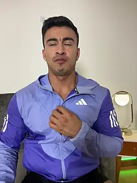 Chris Clarck online show from November 19, 7:36 pm