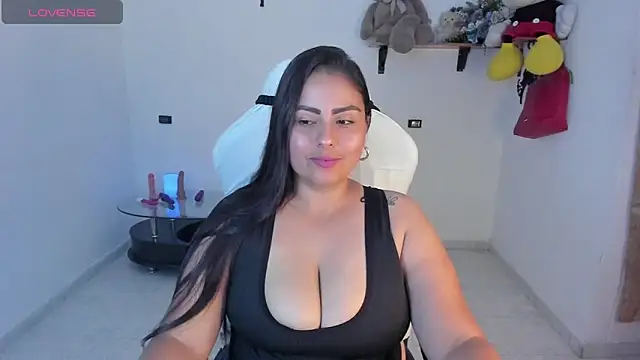 Snapshot of Valery_stuart chatting on November 10, 9:36 pm Valery stuart online show from November 10, 9:36 pm