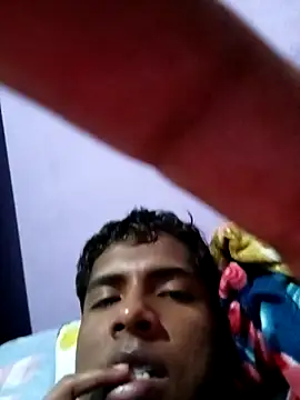 Snapshot of Mack_tom chatting on January 16, 12:25 am Mack tom online show from January 16, 12:25 am