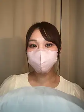 Snapshot of reika33 chatting on November 15, 9:17 am reika33 online show from November 15, 9:17 am