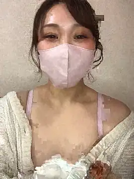 Snapshot of reika33 chatting on November 23, 11:21 am reika33 online show from November 23, 11:21 am