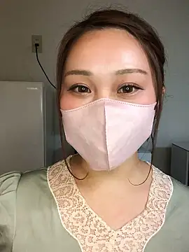 Snapshot of reika33 chatting on November 24, 11:10 am reika33 online show from November 24, 11:10 am