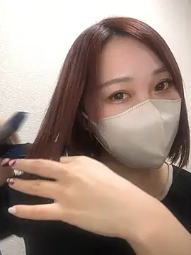 Snapshot of reika33 chatting on December 14, 1:55 am reika33 online show from December 14, 1:55 am