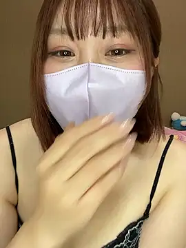 Snapshot of reika33 chatting on January 19, 12:20 pm reika33 online show from January 19, 12:20 pm