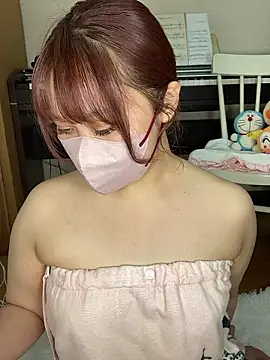 Snapshot of reika33 chatting on March 29, 12:38 pm reika33 online show from March 29, 12:38 pm