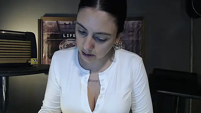 Snapshot of mickystrumia23 chatting on July 31, 4:28 pm mickystrumia23 online show from July 31, 4:28 pm