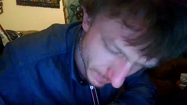 jigglethaypussi online show from January 6, 4:00 pm