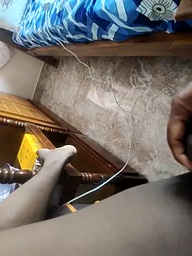 Snapshot of I-AM-gigoolo5 chatting on November 2, 6:16 am I-AM-gigoolo5 online show from November 2, 6:16 am