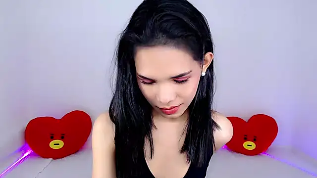 Snapshot of ursexydelancy_ chatting on February 21, 6:20 pm ursexydelancy online show from February 21, 6:20 pm