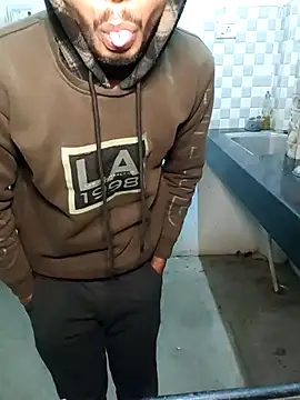 baby Cpl21 online show from January 13, 3:39 pm