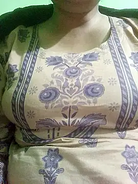 Tina 250 online show from January 13, 5:18 pm