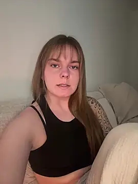 Snapshot of LisaFreierxx chatting on July 2, 4:13 pm LisaFreierxx online show from July 2, 4:13 pm
