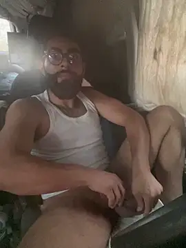 Snapshot of Dave_5518 chatting on March 12, 1:34 am Dave 5518 online show from March 12, 1:34 am