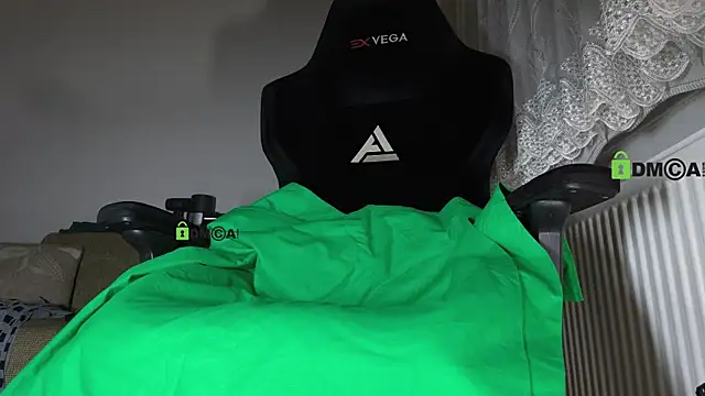 gizemllixxx online show from January 13, 6:24 pm