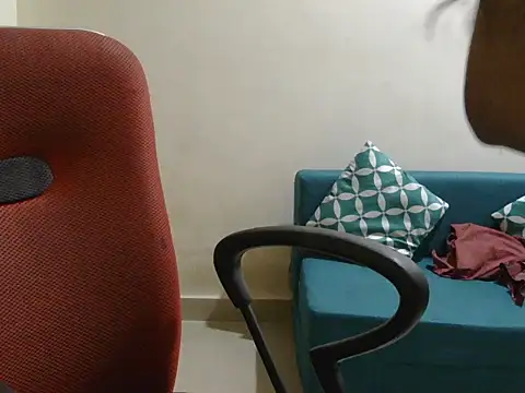 roja-1 online show from November 30, 1:53 am