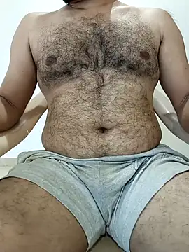 Snapshot of funnyboy_069 chatting on January 13, 3:45 am funnyboy 069 online show from January 13, 3:45 am