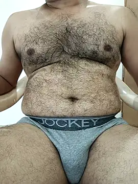 Snapshot of funnyboy_069 chatting on March 8, 4:27 am funnyboy 069 online show from March 8, 4:27 am