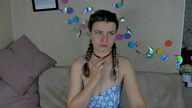 Snapshot of Zorianaa chatting on June 29, 8:20 pm Zorianaa online show from June 29, 8:20 pm