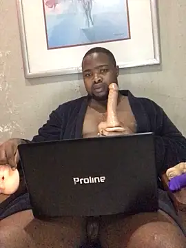 Snapshot of ChubbyBlackBoyza chatting on February 11, 12:04 am ChubbyBlackBoyza online show from February 11, 12:04 am