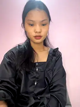 lung-linh online show from December 3, 1:57 am