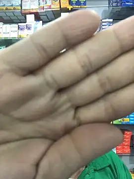 Snapshot of imoly_ chatting on November 5, 9:04 pm imoly online show from November 5, 9:04 pm