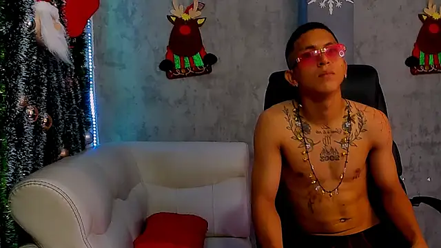 soy Aron online show from December 20, 8:49 pm