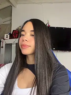 Snapshot of Milleradhara24 chatting on December 16, 3:11 am Milleradhara24 online show from December 16, 3:11 am